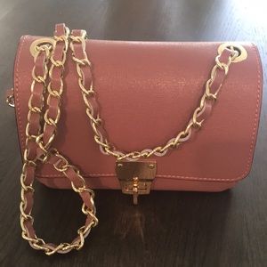 Small shoulder bag